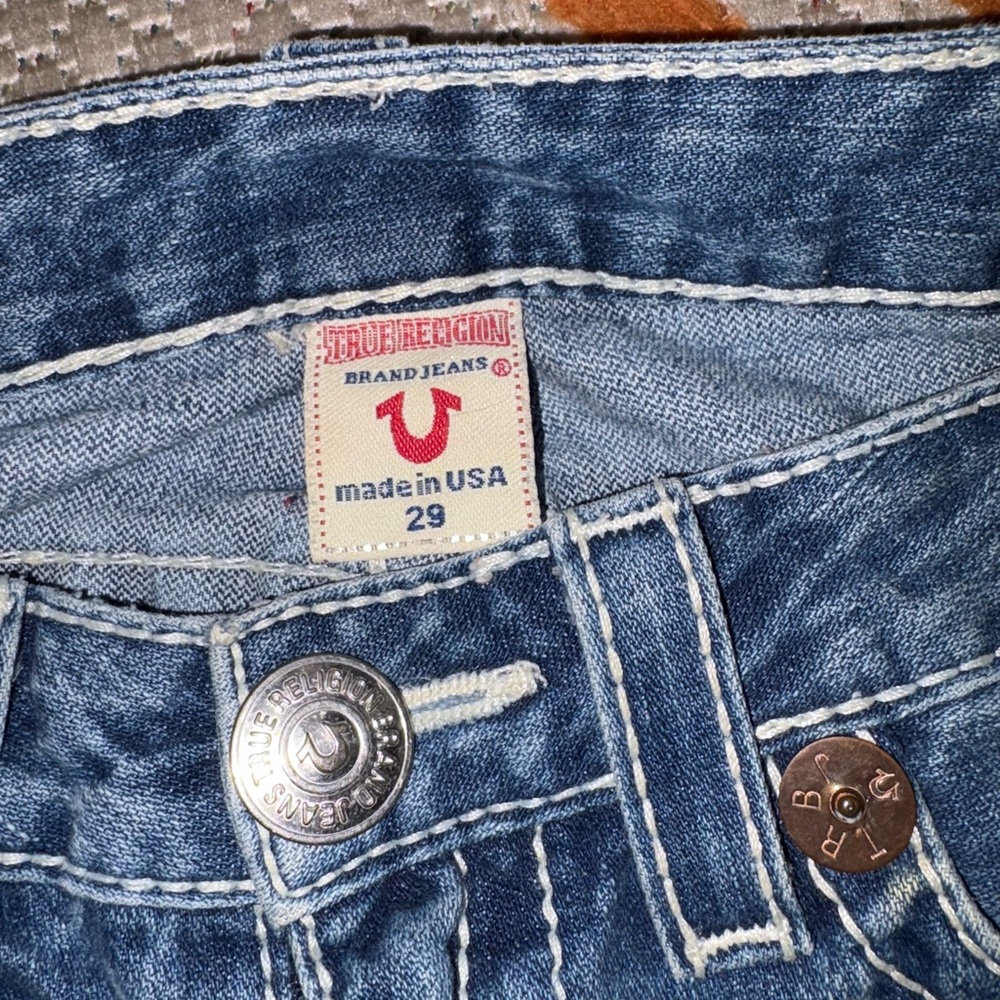 True Religion Jeans Size 29 Made in USA Classic Flare Distressed Hem - Picture 12 of 12